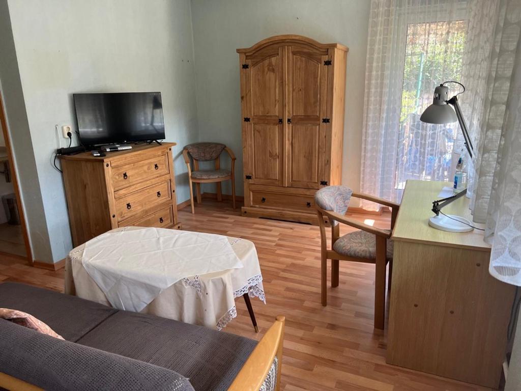 Pension Klaus Bad Salzschlirf Εξωτερικό φωτογραφία